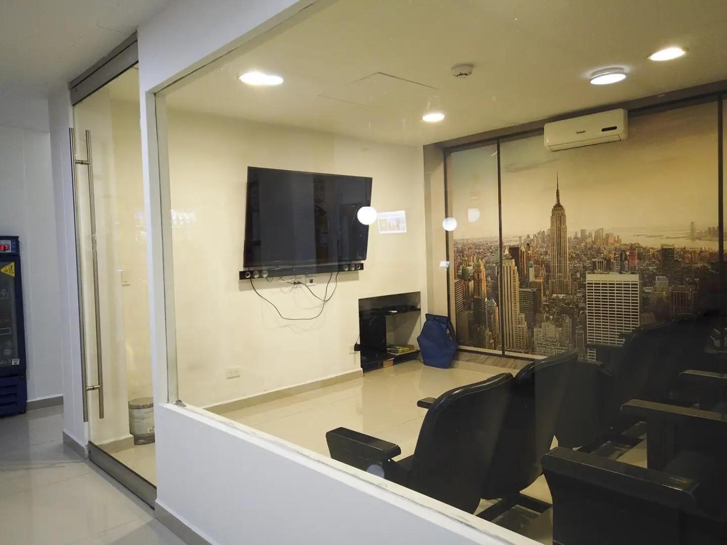 Hostal Lleras Calle 8 Medellín Zewnętrze zdjęcie