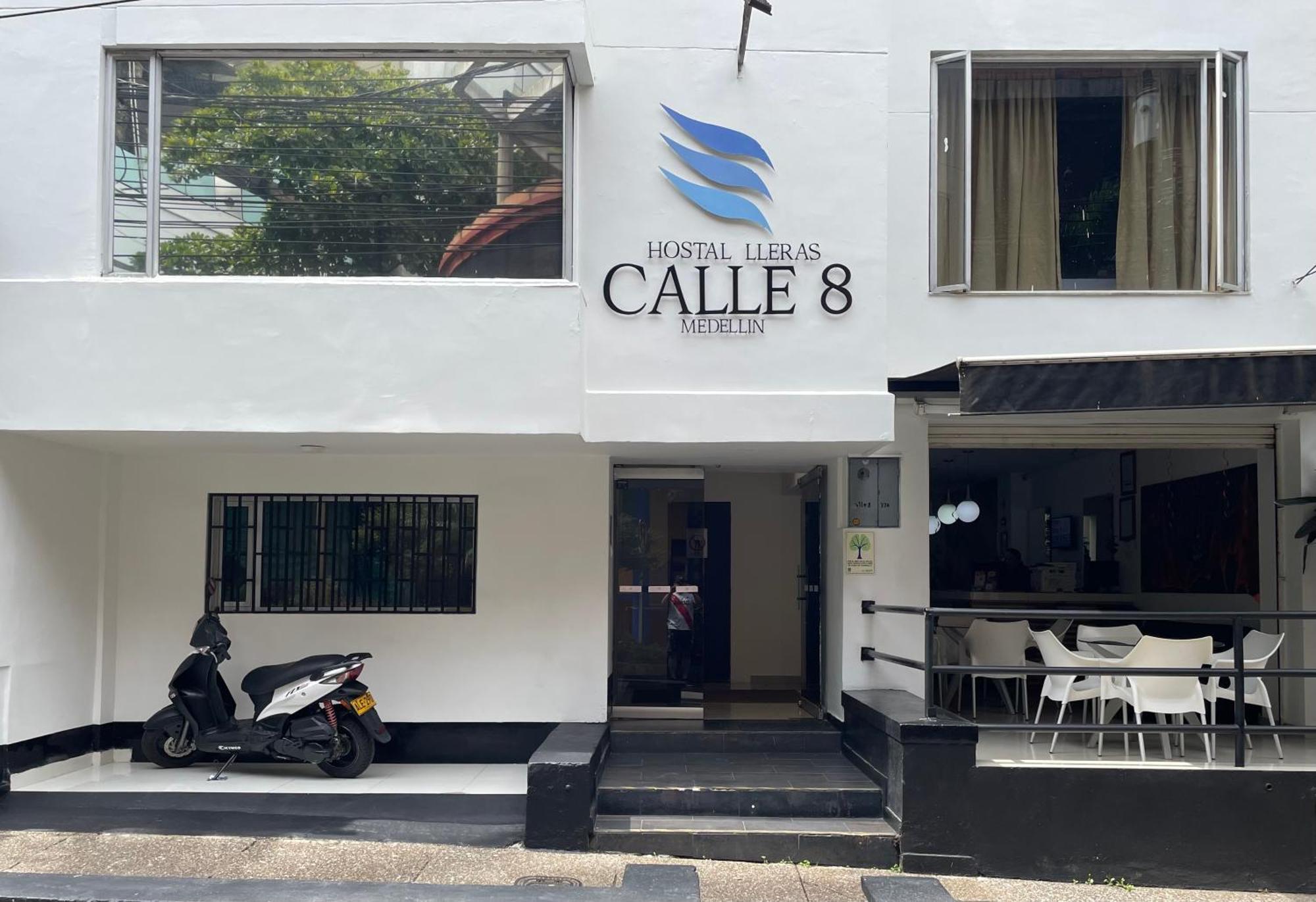 Hostal Lleras Calle 8 Medellín Zewnętrze zdjęcie
