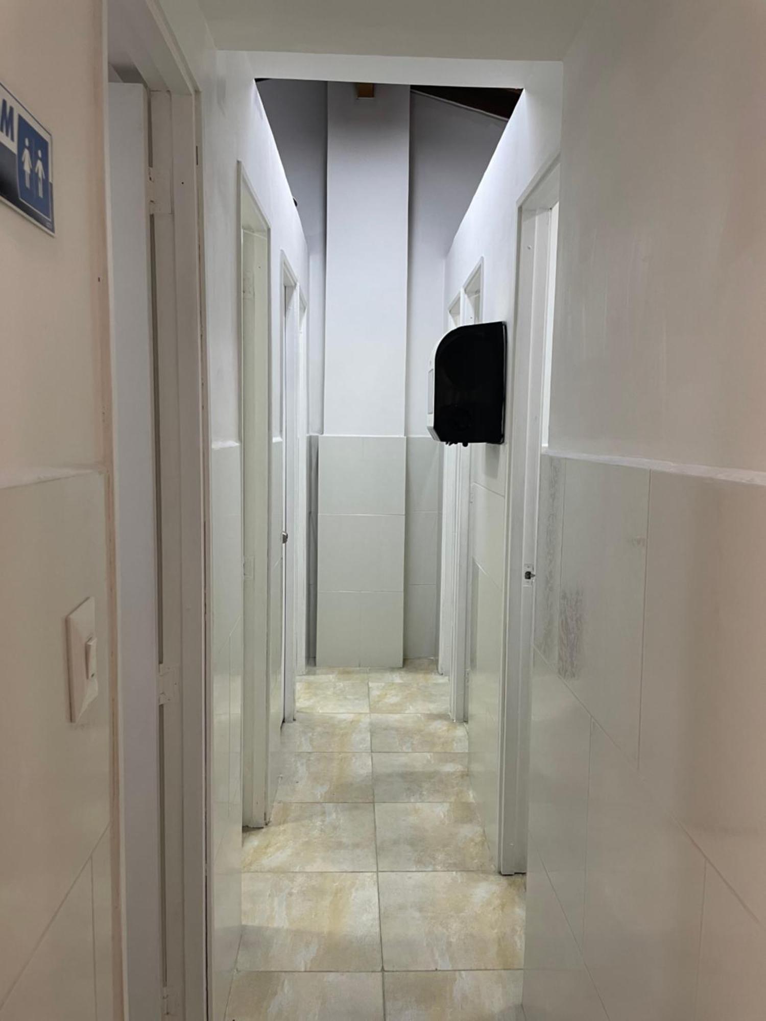 Hostal Lleras Calle 8 Medellín Zewnętrze zdjęcie