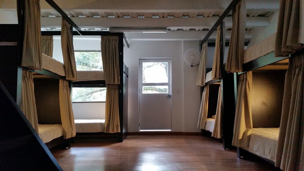 Hostal Lleras Calle 8 Medellín Zewnętrze zdjęcie