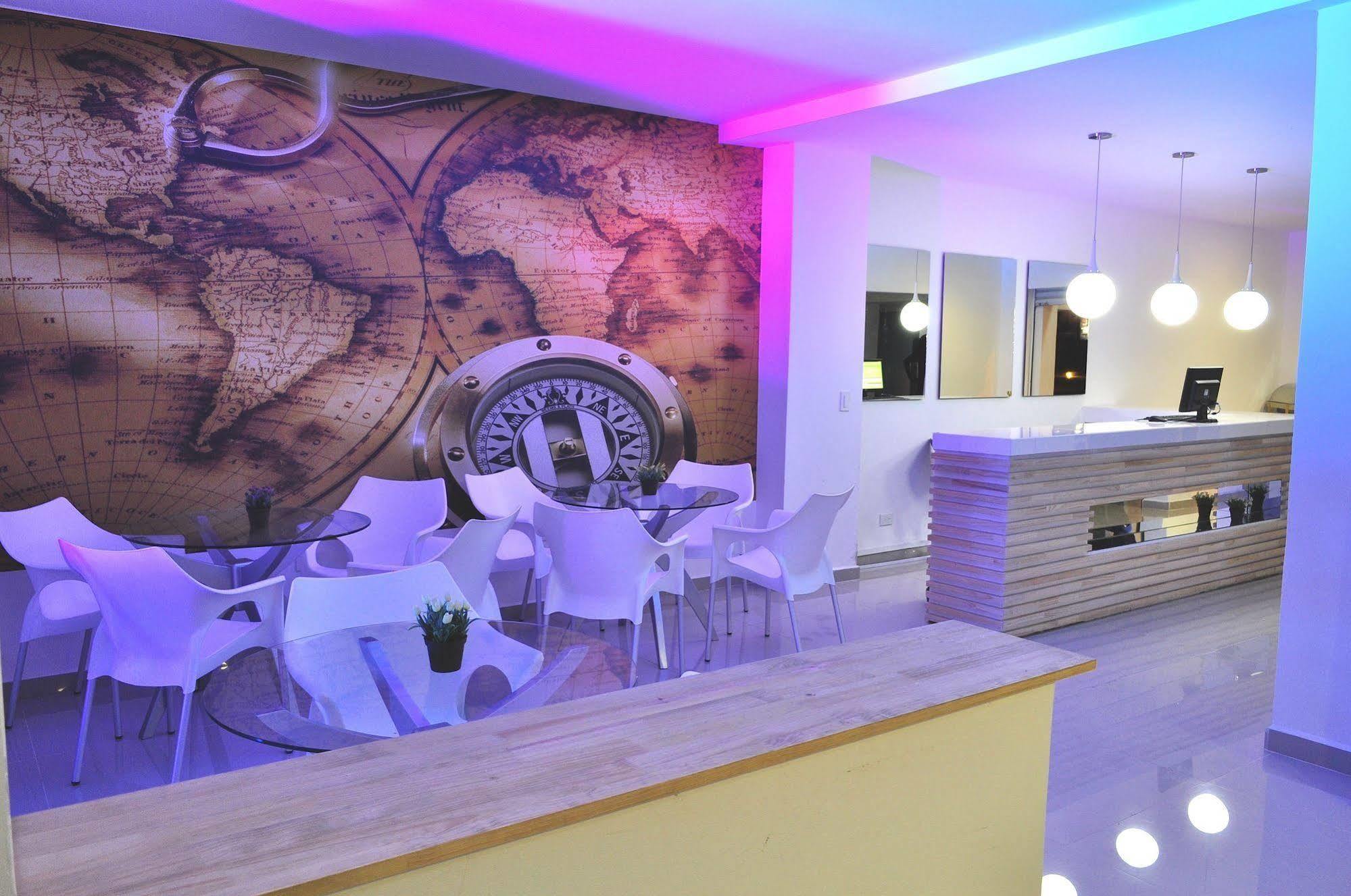 Hostal Lleras Calle 8 Medellín Zewnętrze zdjęcie